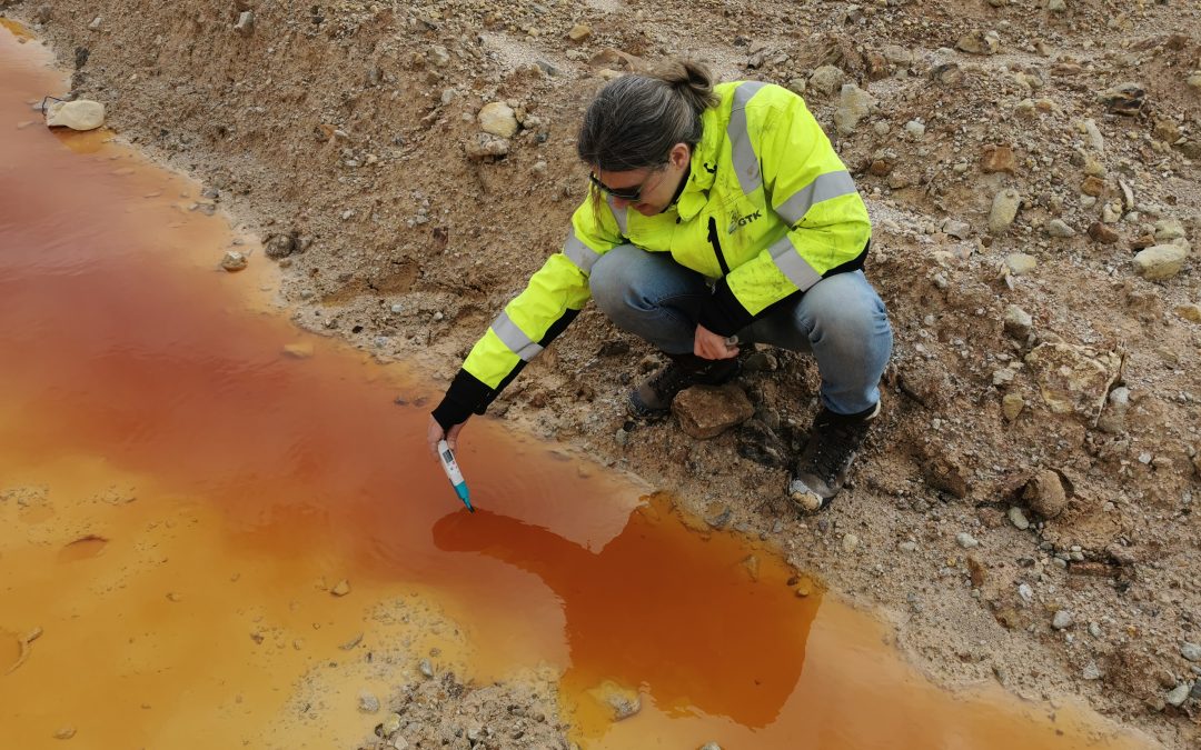 Deploying Smart Sensors for Smarter Mining: Fieldwork in Roșia Poieni
